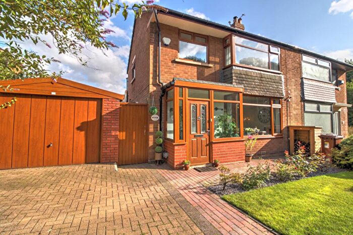 3 Bedroom Semi-Detached House For Sale In Preston Old Road, Blackburn, BB2