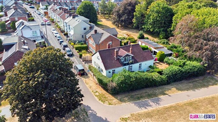 5 Bedroom Detached House For Sale In Lowen House, Roseland Crescent, Exeter, EX1