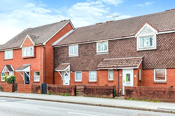 2 Bedroom House To Rent In Greetham Street, Southsea, Hampshire, PO5