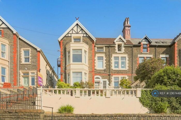 1 Bedroom Flat To Rent In Merthyr Road, Pontypridd, CF37