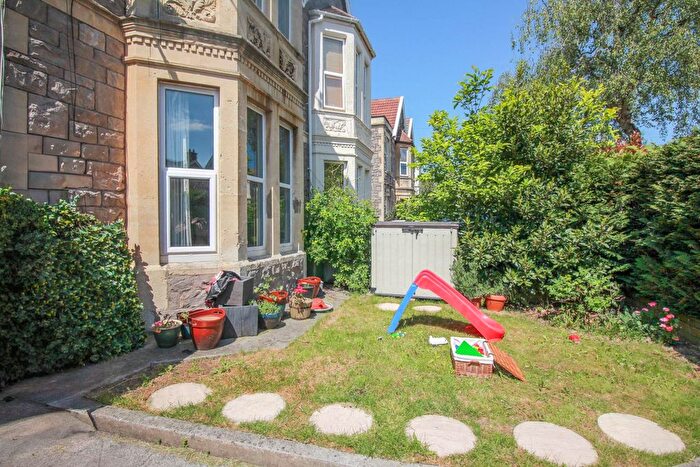 5 Bedroom Semi-Detached House To Rent In Stafford Road, Weston-Super-Mare, BS23