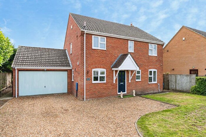 4 Bedroom Detached House For Sale In Holme Road, Ramsey, Huntingdon, PE26