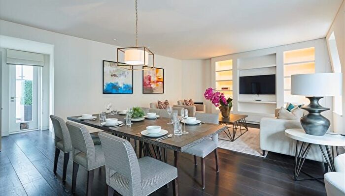 1 Bedroom Flat To Rent In Duke Street, London, W1K