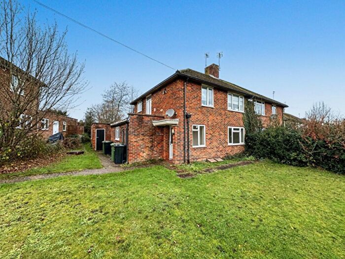 1 Bedroom Maisonette For Sale In Malthouse Meadows, Liphook, Hampshire, GU30