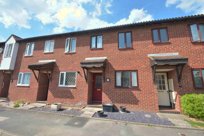 2 Bedroom Terraced House To Rent In Sywell Crescent, Anchorage Park, PO3