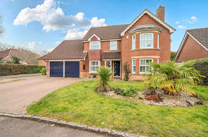 4 Bedroom Detached House For Sale In Blamire Drive, Binfield, Bracknell, Berkshire, RG42