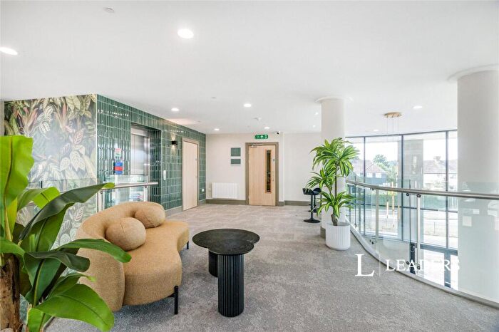 1 Bedroom Flat To Rent In Pyrcroft Road, Chertsey, Surrey, KT16