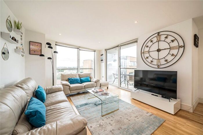 3 Bedroom Apartment To Rent In Denison House, Lanterns Court, Lanterns Way, E14