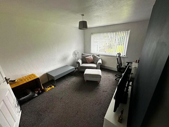 1 Bedroom Flat For Sale In Aneurin Bevan Avenue, Gelligaer, Hengoed, CF82