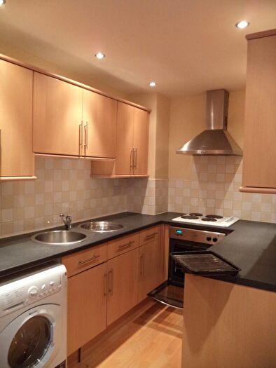 3 Bedroom Flat To Rent In Starbeck Avenue, Sandyford, NE2