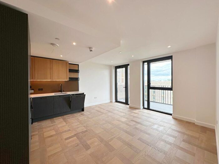 1 Bedroom Flat To Rent In Merino Gardens, London Dock, E1W