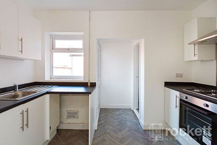 2 Bedroom Bungalow To Rent In Felstead Street, Baddeley Green, Stoke On Trent, Staffordshire, ST2