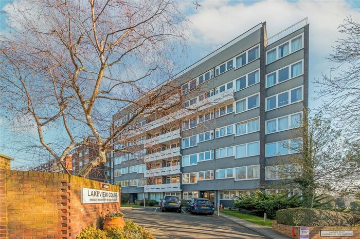 2 Bedroom Flat To Rent In Wimbledon Park Road, Wimbledon, SW19