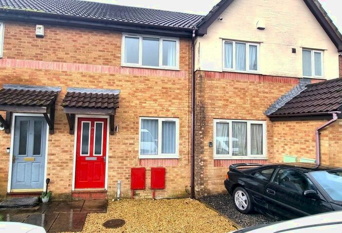 2 Bedroom Property To Rent In Clos Celyn, Trallwn, Swansea, SA7