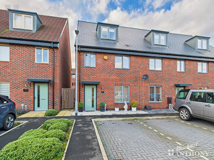 4 Bedroom End Of Terrace House To Rent In Brewster Lane, Weston Turville, Aylesbury, Buckinghamshire, HP22