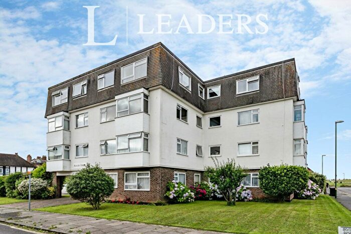 1 Bedroom Link Detached House To Rent In Beach Court, Littlehampton, BN17