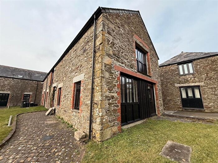 Barn Conversion To Rent In Holly, Barn B, PL14