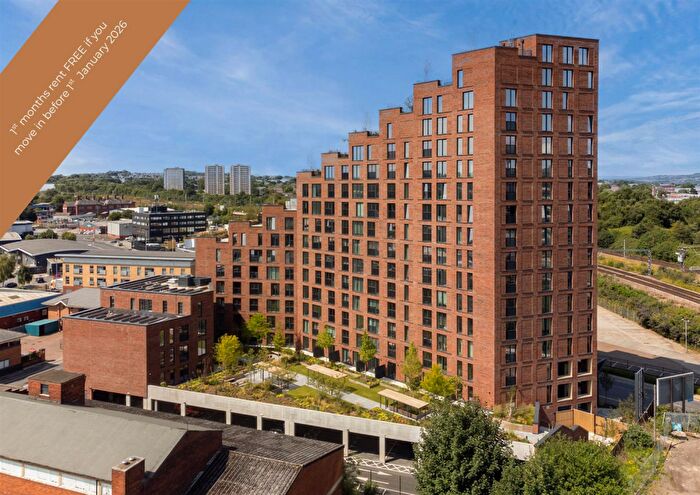 1 Bedroom Apartment To Rent In Springwell Gardens, Whitehall Road, Leeds City Centre, LS12