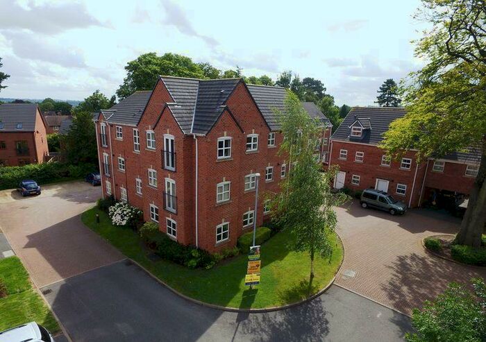 2 Bedroom Flat To Rent In Old Lodge Close, Uttoxeter, ST14