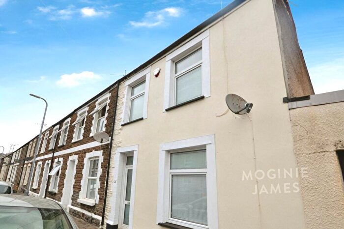3 Bedroom Terraced House For Sale In Adeline Street, Splott, Cardiff, CF24