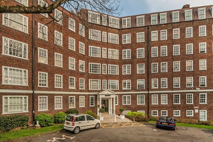 1 Bedroom Flat For Sale In Eton Place, Hampstead, NW3
