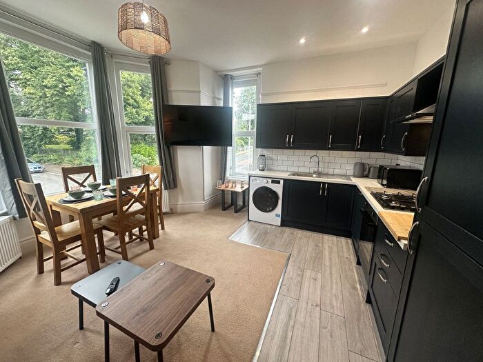 2 Bedroom Flat To Rent In Sutherland Road, Mutley, Plymouth, PL4