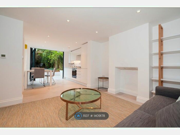 3 Bedroom Terraced House To Rent In Langton Road, London, SW9