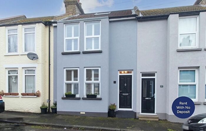 3 Bedroom Terraced House To Rent In Howard Road, Broadstairs, Kent, CT10