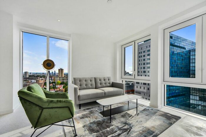 1 Bedroom Flat To Rent In Cendal Crescent, London, E1