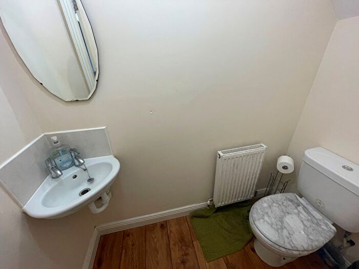 3 Bedroom Property To Rent In Millbrook Gardens, Kings Heath, Birmingham, B13