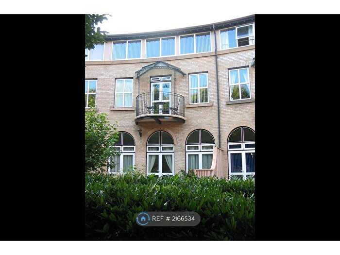 2 Bedroom Flat To Rent In Alcantara Crescent, Southampton, SO14