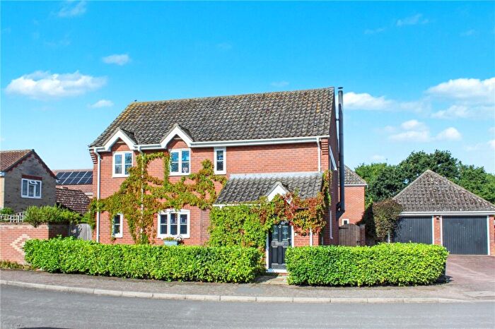 4 Bedroom Detached House For Sale In The Green, Earsham, Bungay, Norfolk, NR35