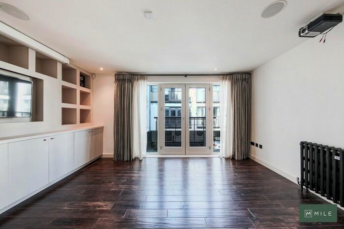 4 Bedroom Mews To Rent In Artisan Mews, London, NW10
