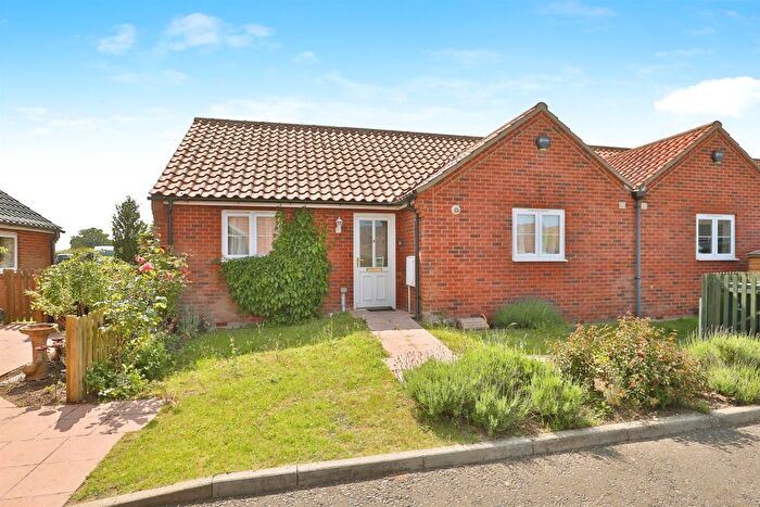 2 Bedroom Semi-Detached Bungalow For Sale In Magnolia Mews, Swanton Morley, Dereham, NR20