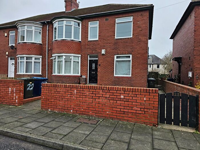 2 Bedroom Flat To Rent In Moorhead, Newcastle Upon Tyne, NE5