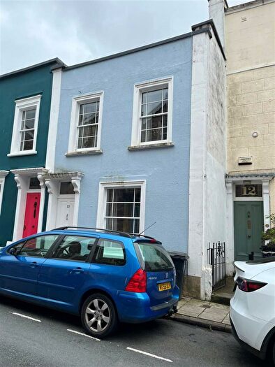 5 Bedroom Semi-Detached House To Rent In Clifton Wood Crescent, Bristol, BS8