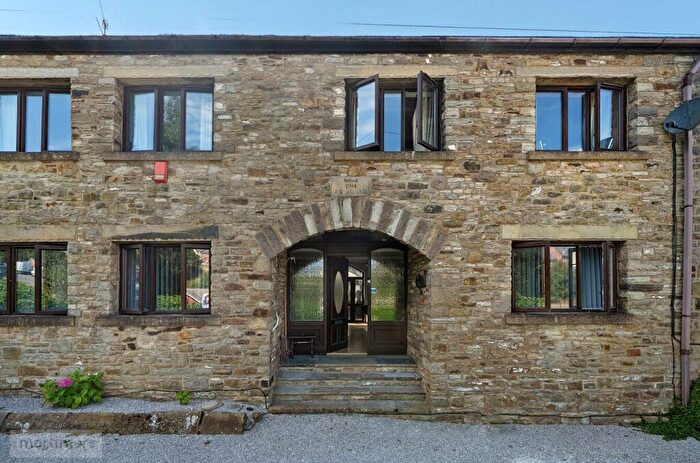 5 Bedroom Semi-Detached House For Sale In Cranberry Lane, Darwen, Lancashire, BB3