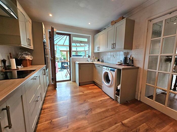3 Bedroom Semi-Detached House For Sale In Watery Lane, Newent, GL18