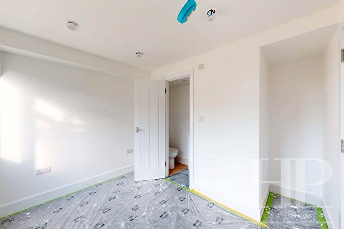 1 Bedroom House Of Multiple Occupation To Rent In Ditchling Hill, Crawley, RH11