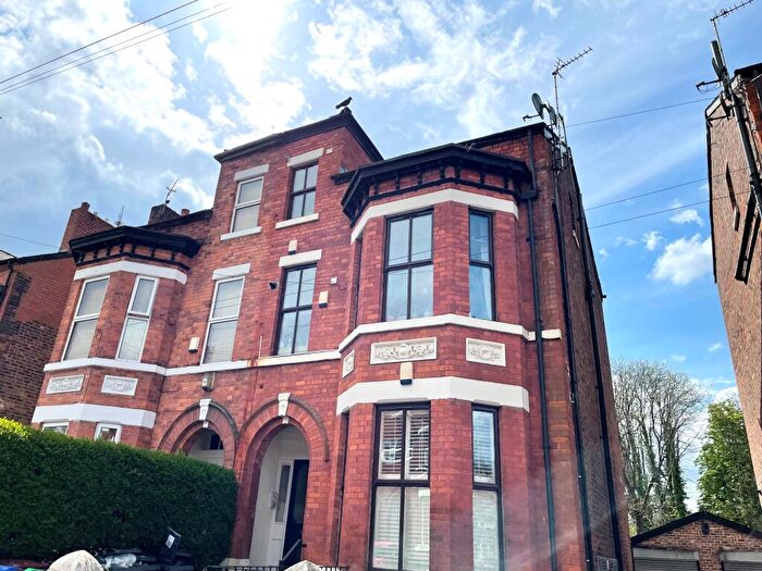 1 Bedroom Apartment To Rent In Central Road, West Didsbury, M20