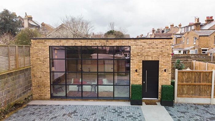 Studio To Rent In Southwood Road, Ramsgate, CT11