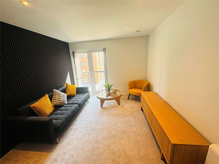1 Bedroom Flat To Rent In Ordsall Lane, Salford, Greater Manchester, M5