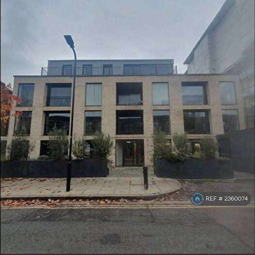 2 Bedroom Flat To Rent In Tudor Road, London, E9