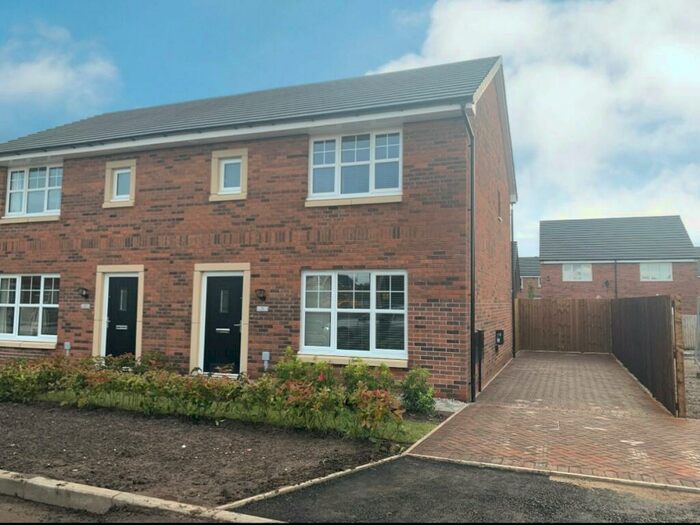 3 Bedroom Semi-Detached House To Rent In Shire Avenue; Congleton., CW12