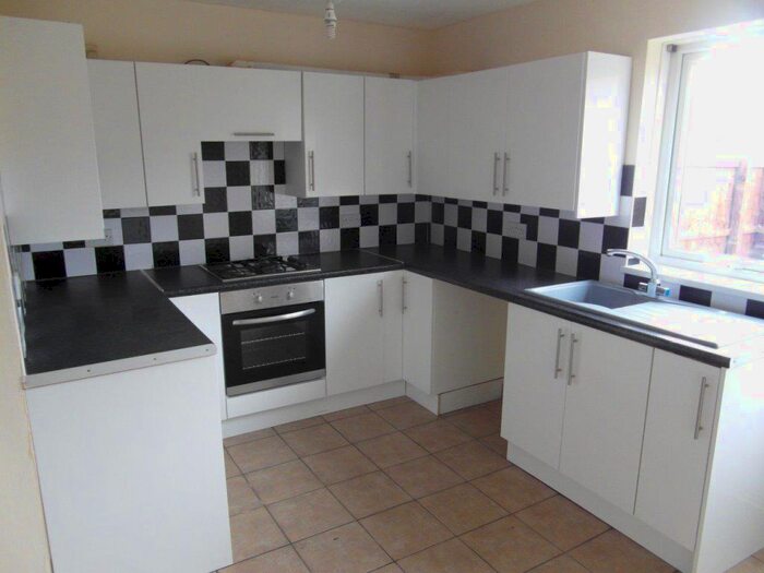 3 Bedroom Semi-Detached House To Rent In Hedley Close, Newton Aycliffe DL5