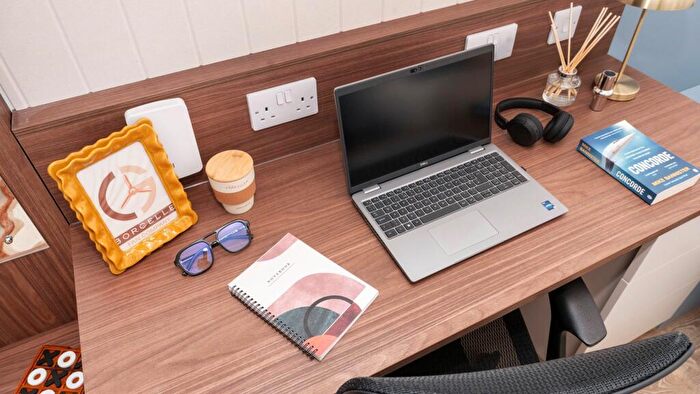 Studio To Rent In The Propeller Quarter, Fairlawn Avenue, Bristol, BS34