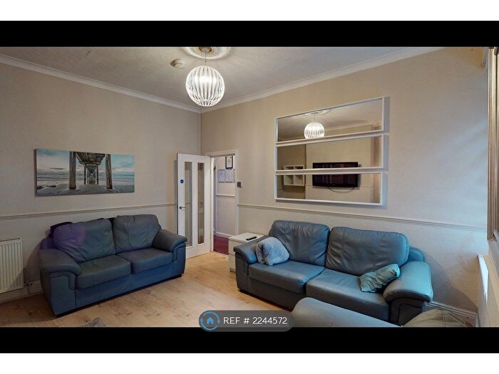 5 Bedroom Terraced House To Rent In Gilesgate, Durham, DH1