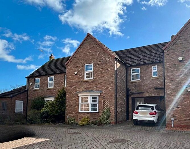 3 Bedroom Property For Sale In High Bow, Hornsea, HU18