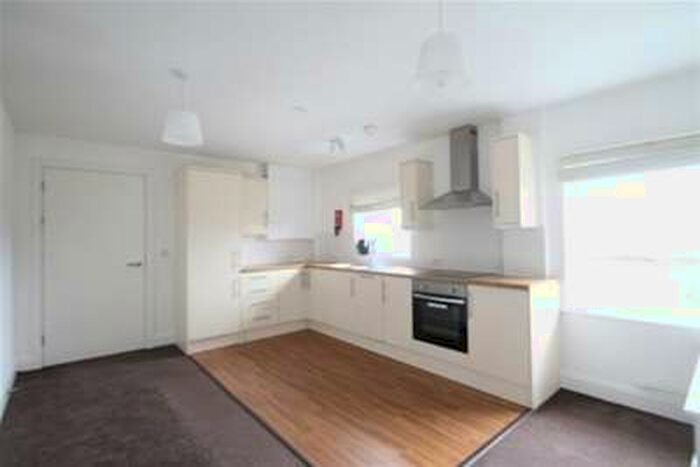 1 Bedroom Flat To Rent In Farnfield Court, CR2
