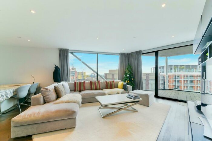 2 Bedroom Flat To Rent In Riverlight One, Riverlight Quay, London, SW11